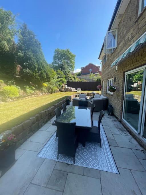 Home In Wirral - Peaceful Contemporary Gem. 외부 사진